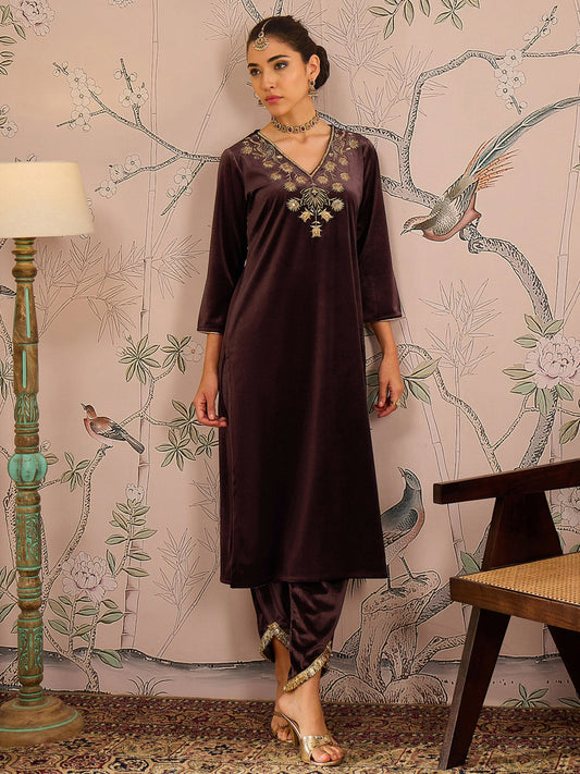 Women Brown Velvet V-Neck Front Embroidered Kurta